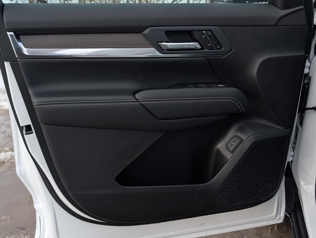 2026 GMC Terrain AWD Denali Photo