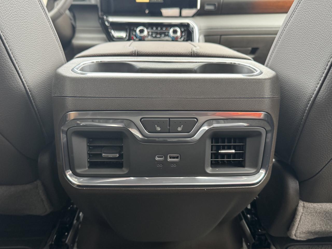 2026 GMC Sierra 1500 Denali Photo