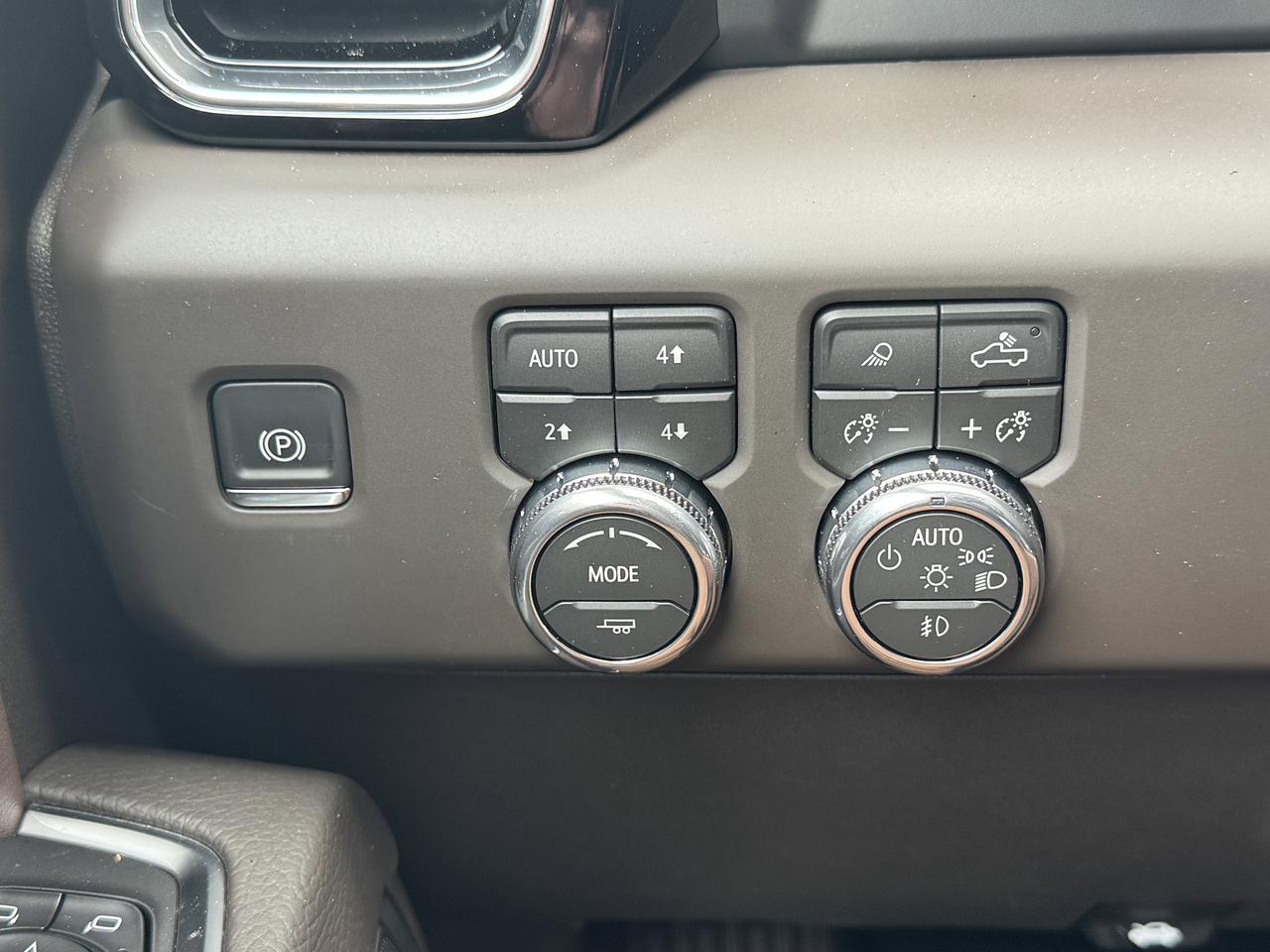 2026 GMC Sierra 1500 Denali Photo