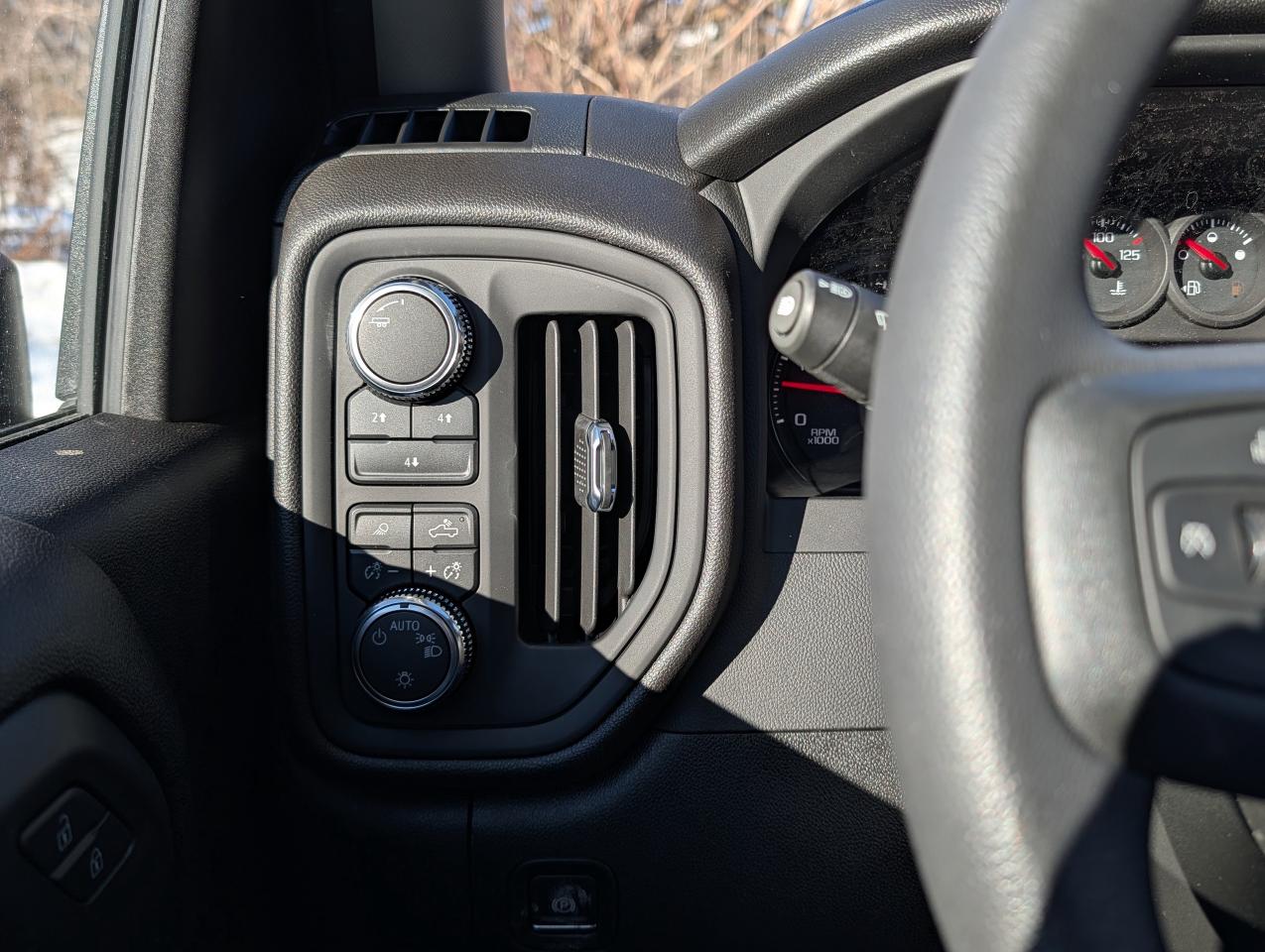 2026 GMC SIERRA 2500HD Pro Photo