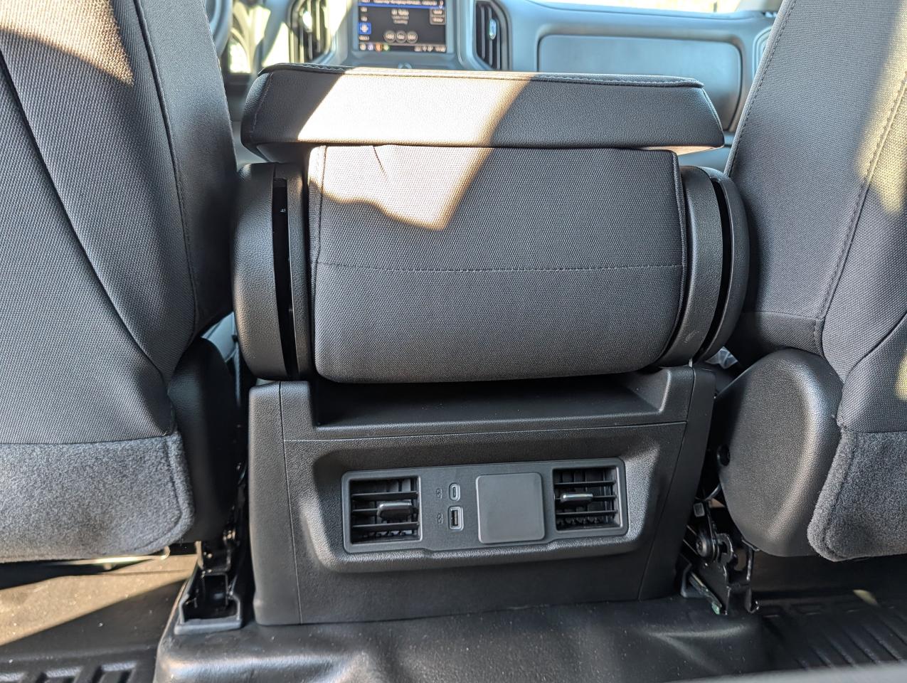 2026 GMC SIERRA 2500HD Pro Photo