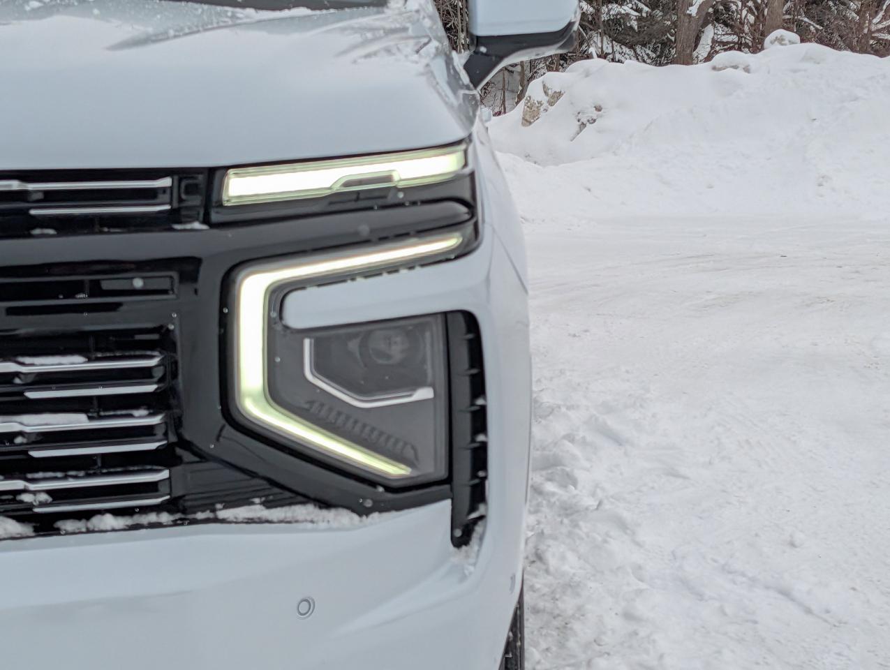 2026 Chevrolet Suburban High Country Photo