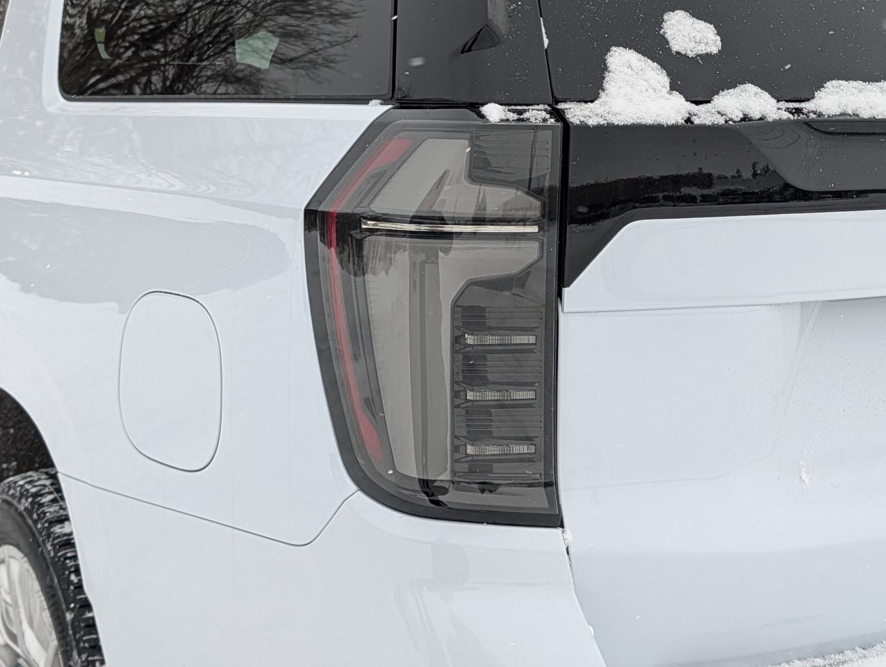 2026 Chevrolet Suburban High Country Photo