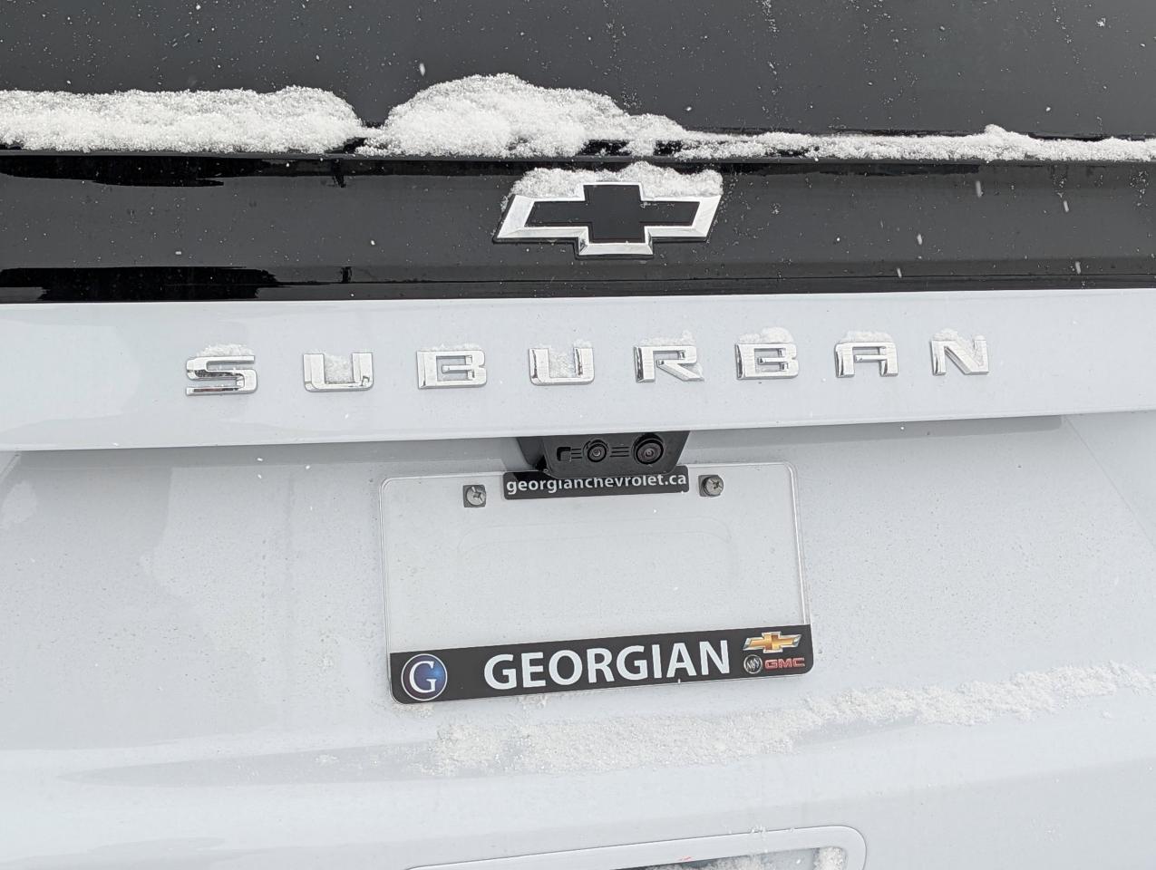 2026 Chevrolet Suburban High Country Photo