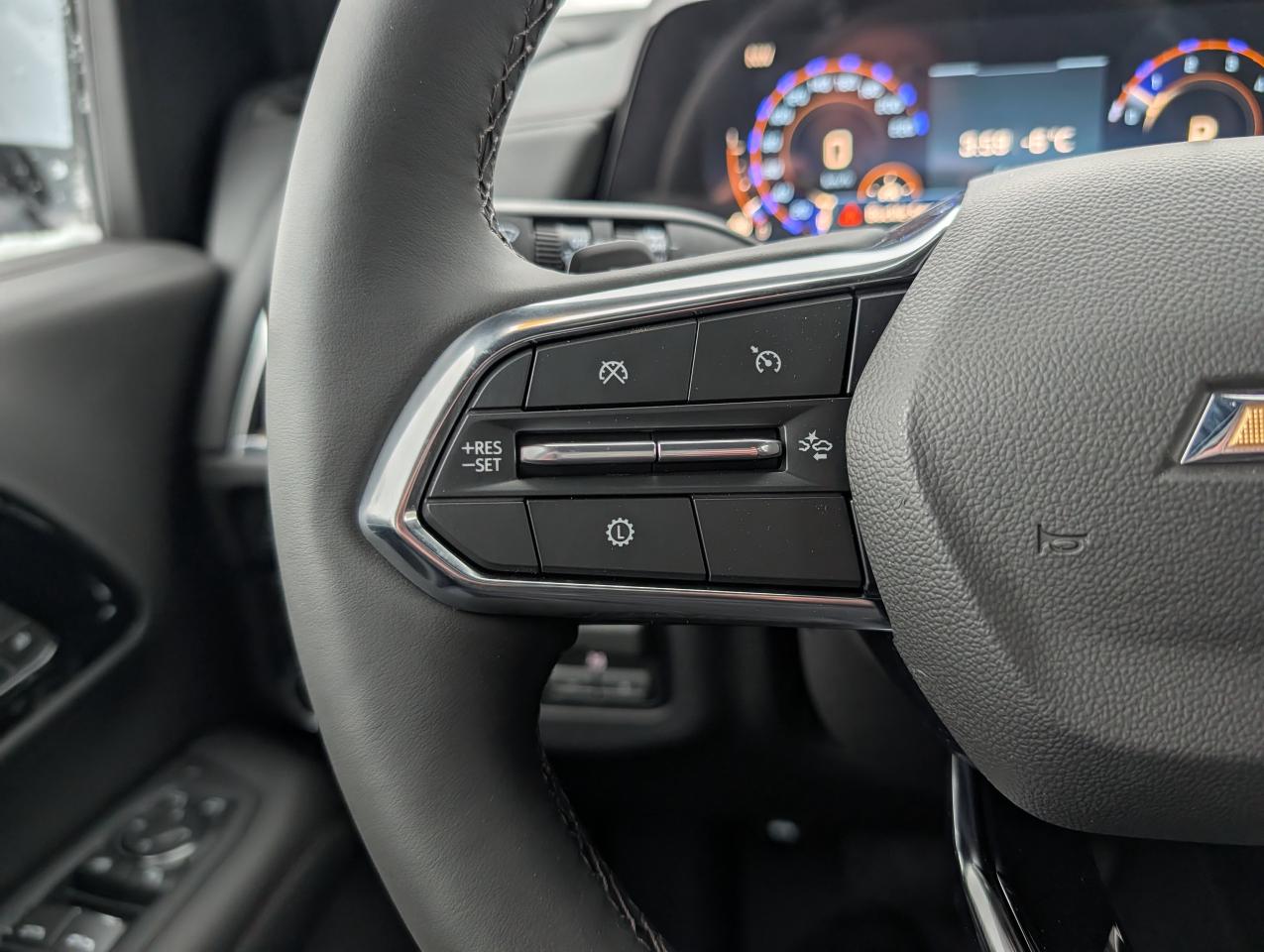 2026 Chevrolet Suburban High Country Photo