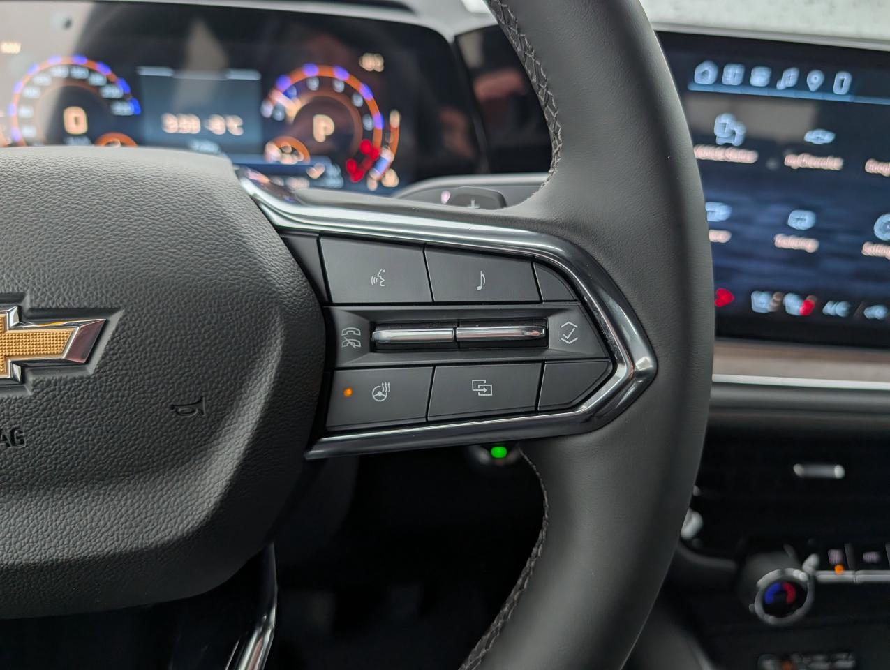 2026 Chevrolet Suburban High Country Photo