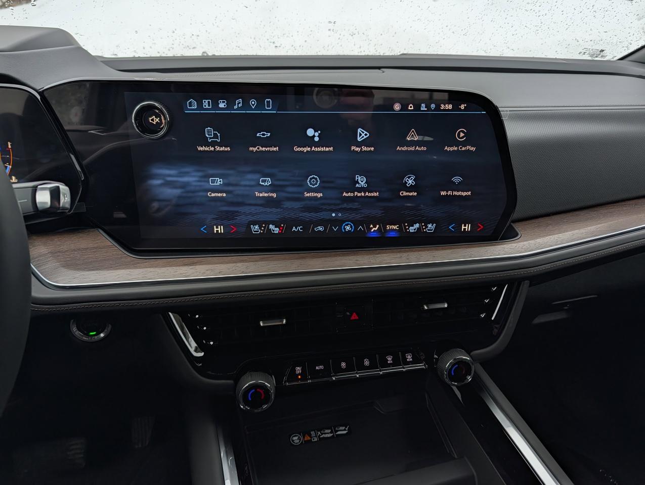 2026 Chevrolet Suburban High Country Photo