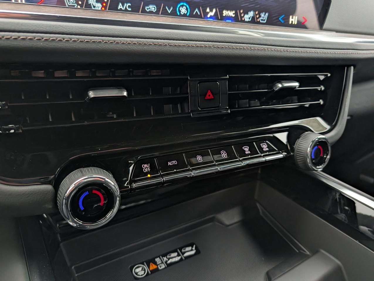 2026 Chevrolet Suburban High Country Photo