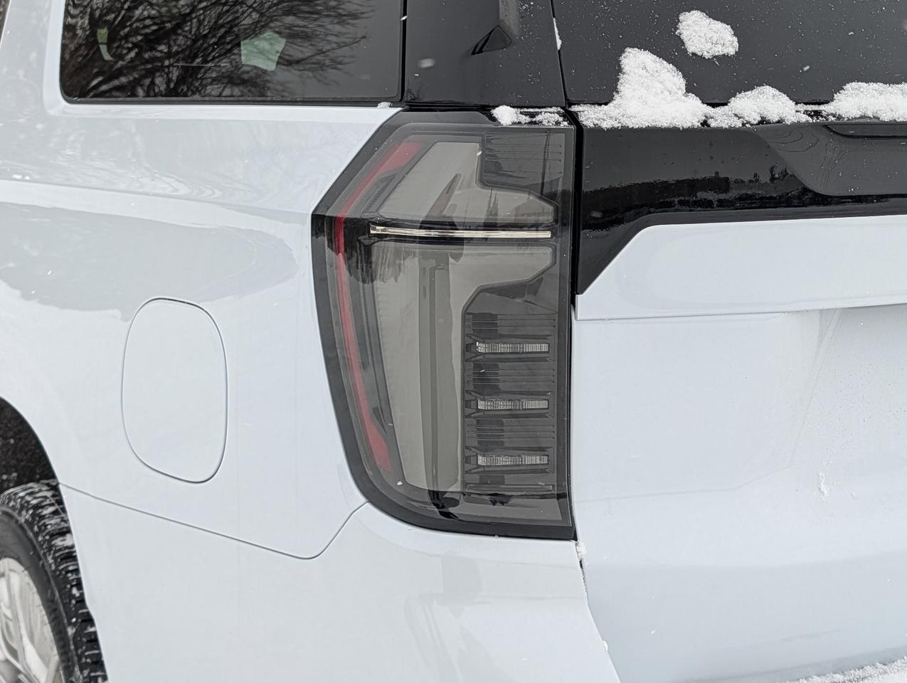 2026 Chevrolet Suburban High Country Photo