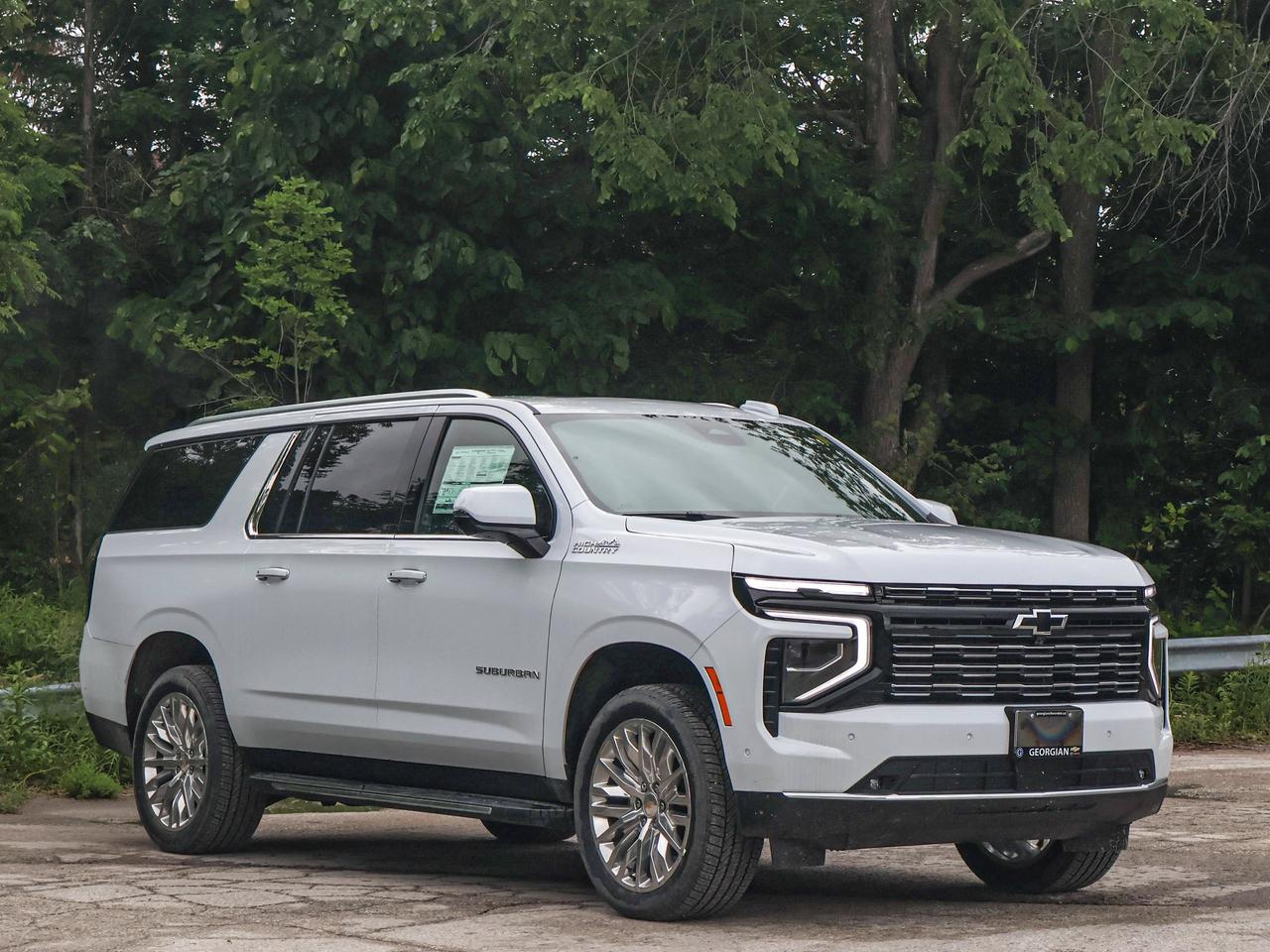 2026 Chevrolet Suburban High Country Photo