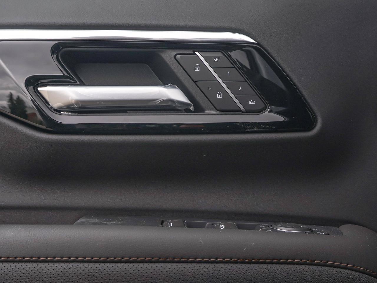 2026 Chevrolet Suburban High Country Photo