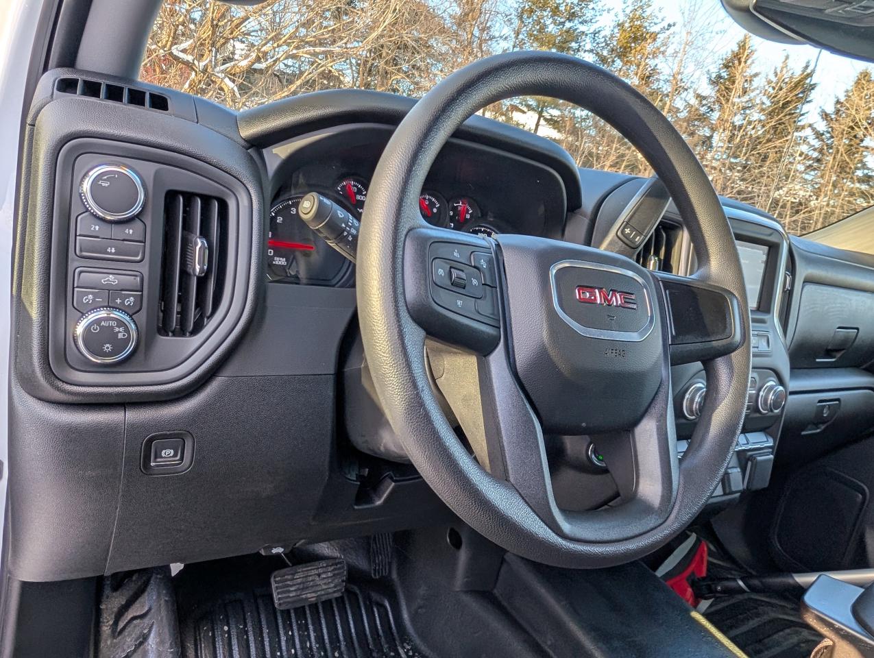 2026 GMC SIERRA 2500HD Pro Photo