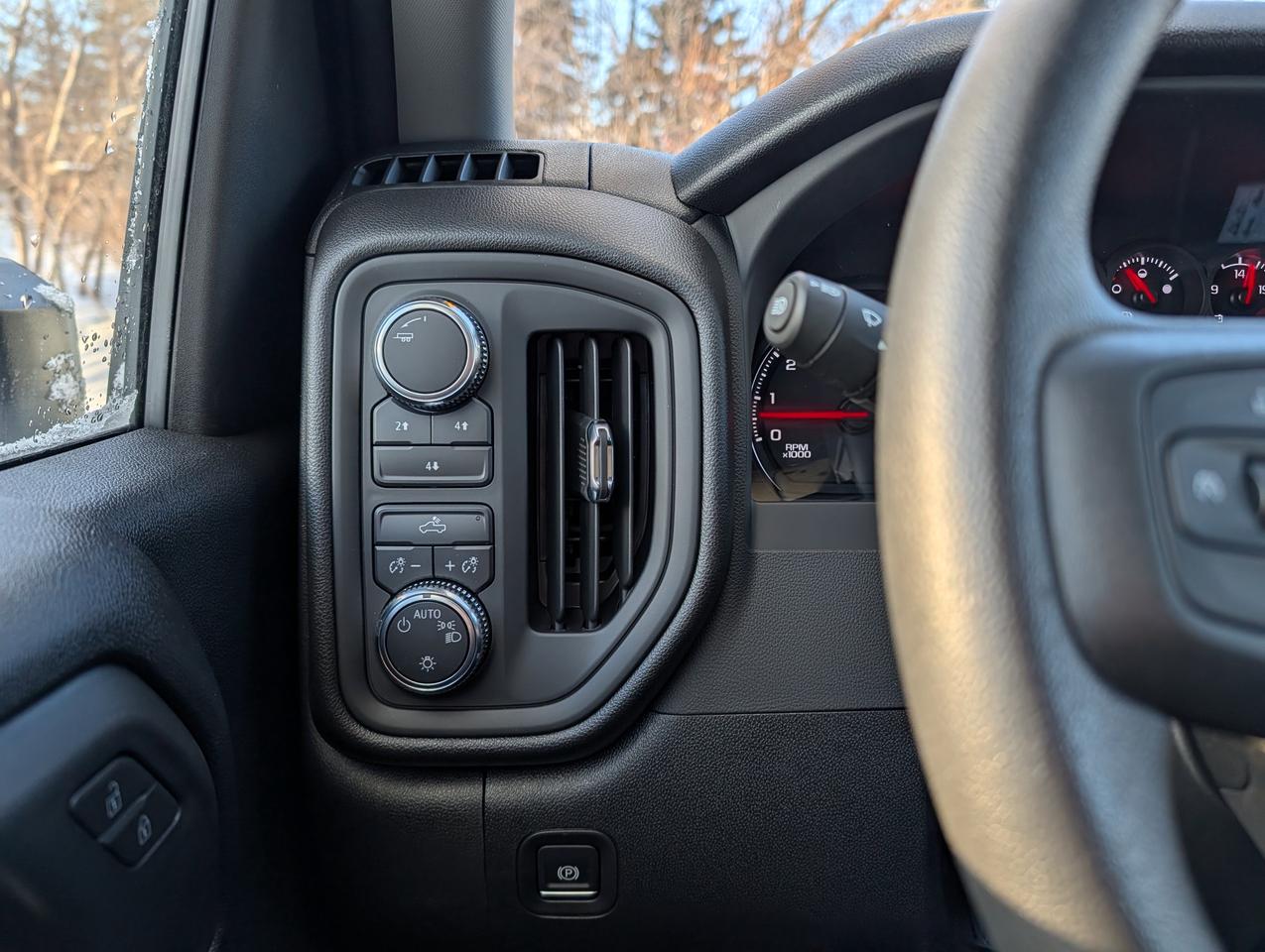 2026 GMC SIERRA 2500HD Pro Photo