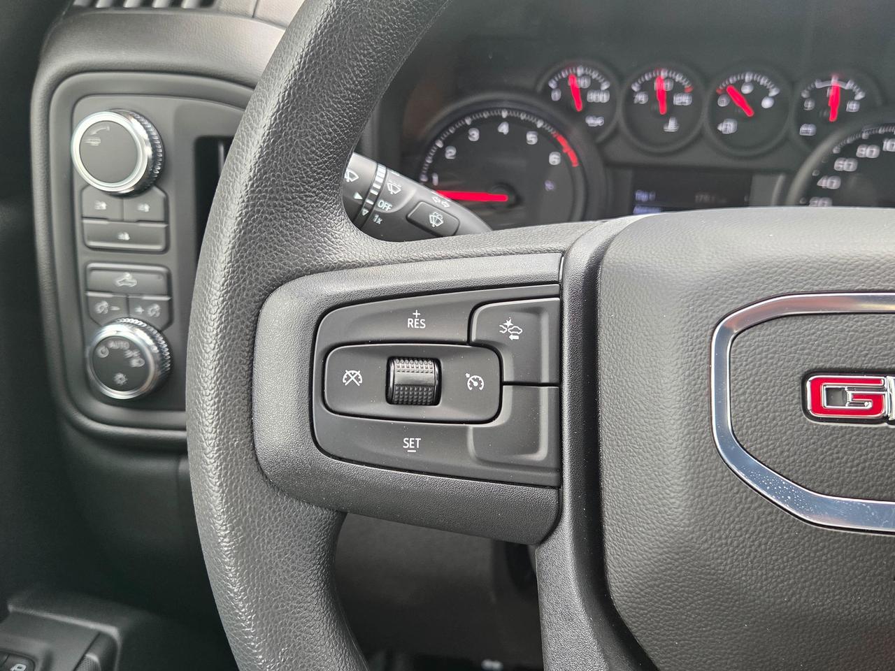 2026 GMC SIERRA 2500HD Pro Photo