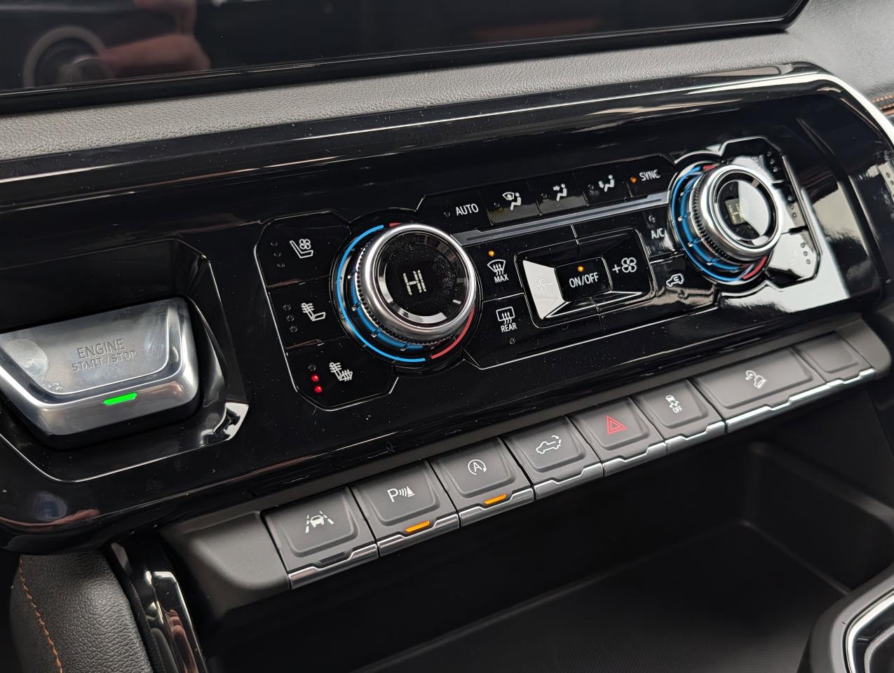 2026 GMC Sierra 1500 AT4 Photo