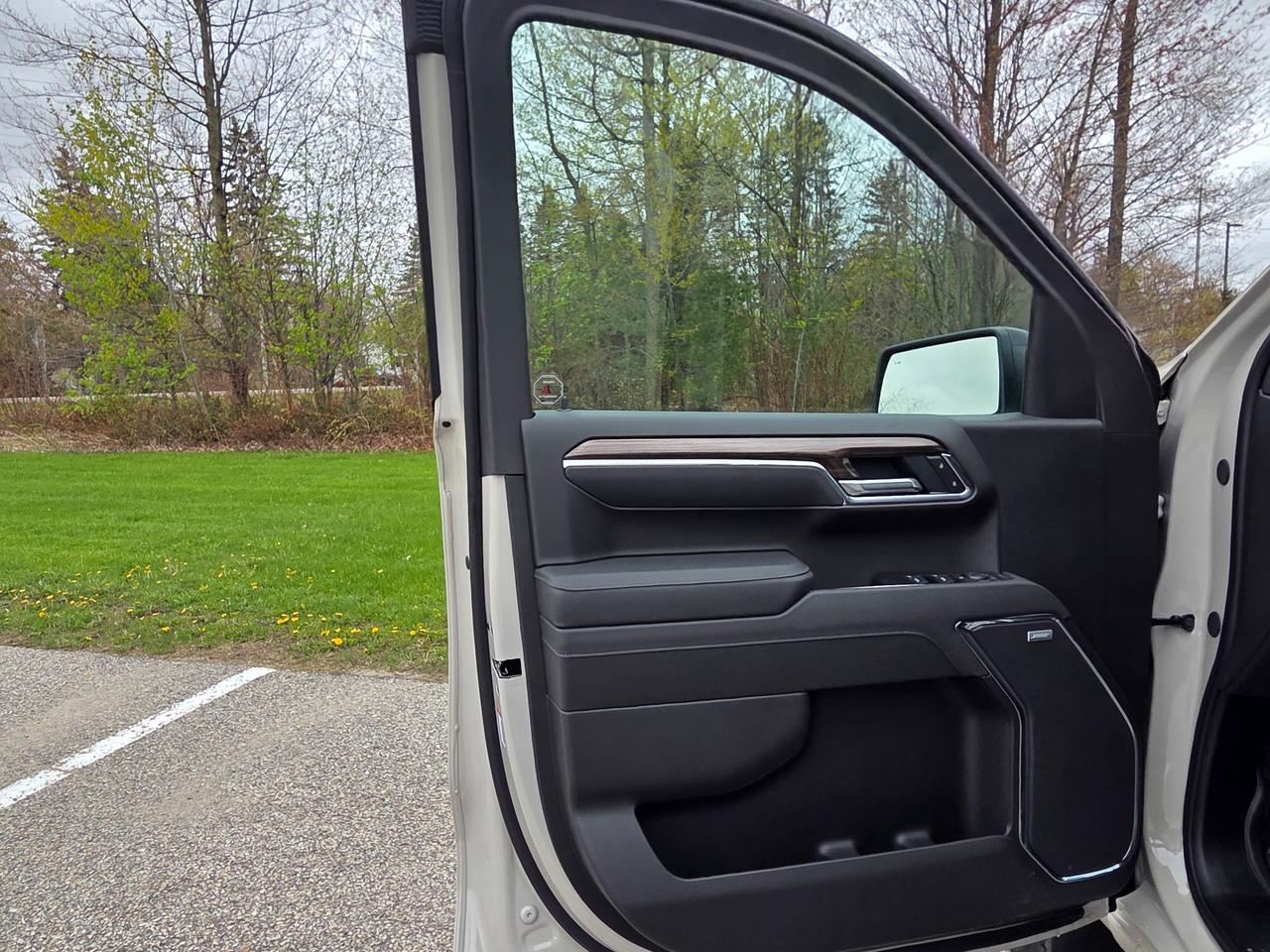 2026 Chevrolet Silverado 1500 RST Photo