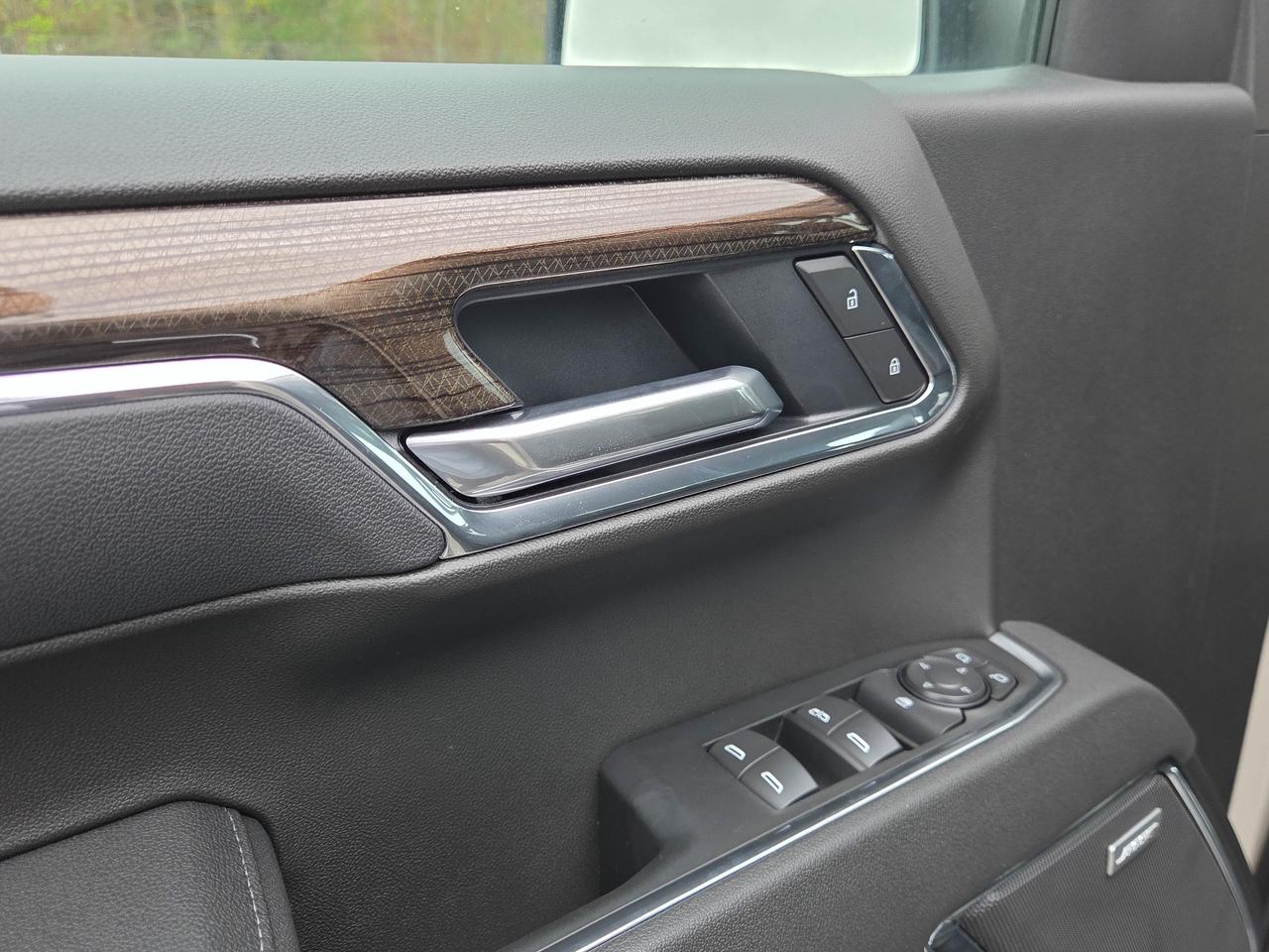 2026 Chevrolet Silverado 1500 RST Photo