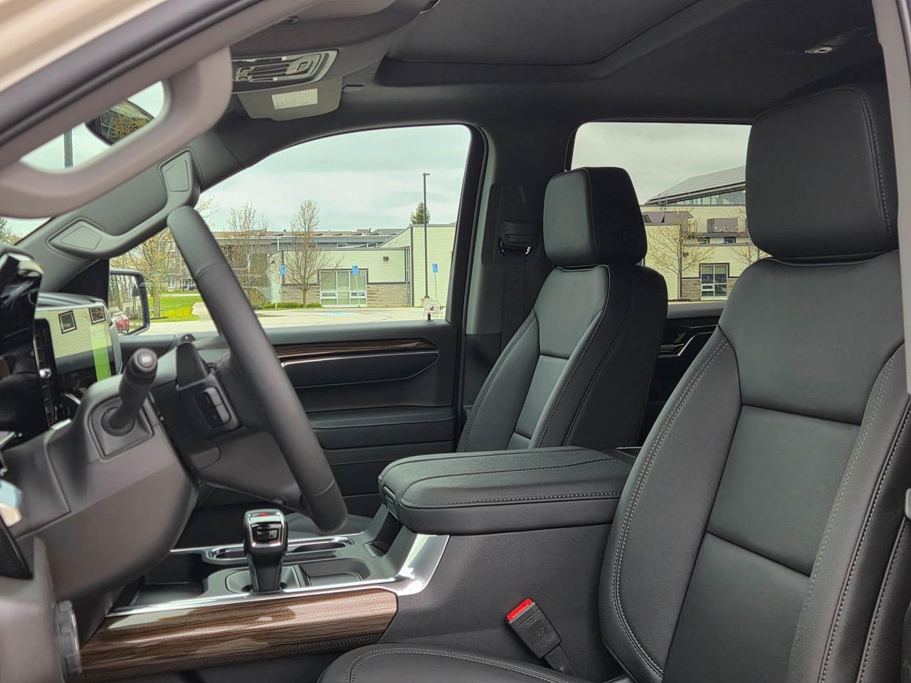 2026 Chevrolet Silverado 1500 RST Photo