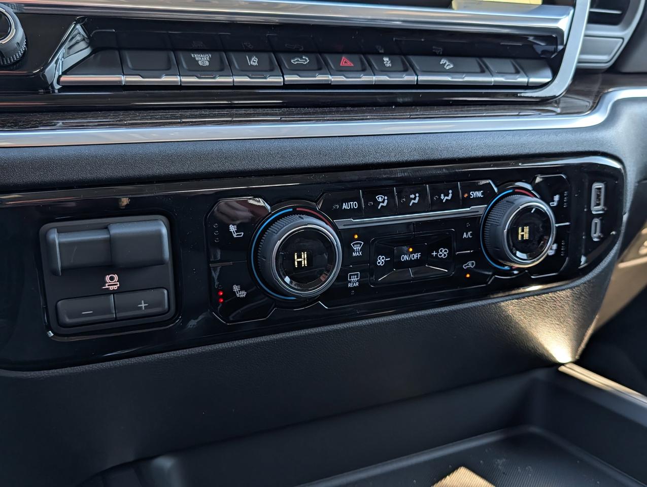 2026 Chevrolet SILVERADO 2500HD LT Photo