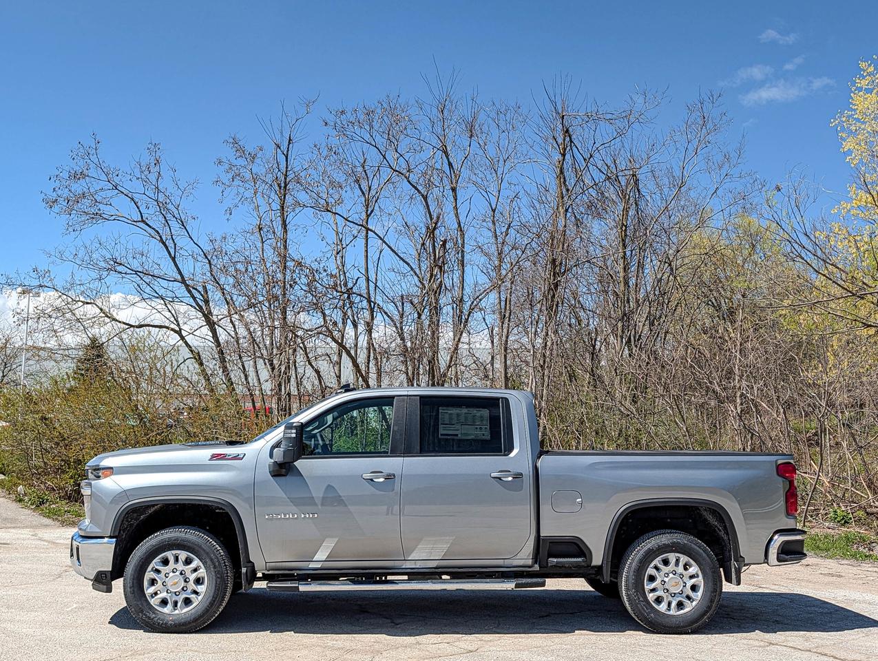 2026 Chevrolet SILVERADO 2500HD LT Photo