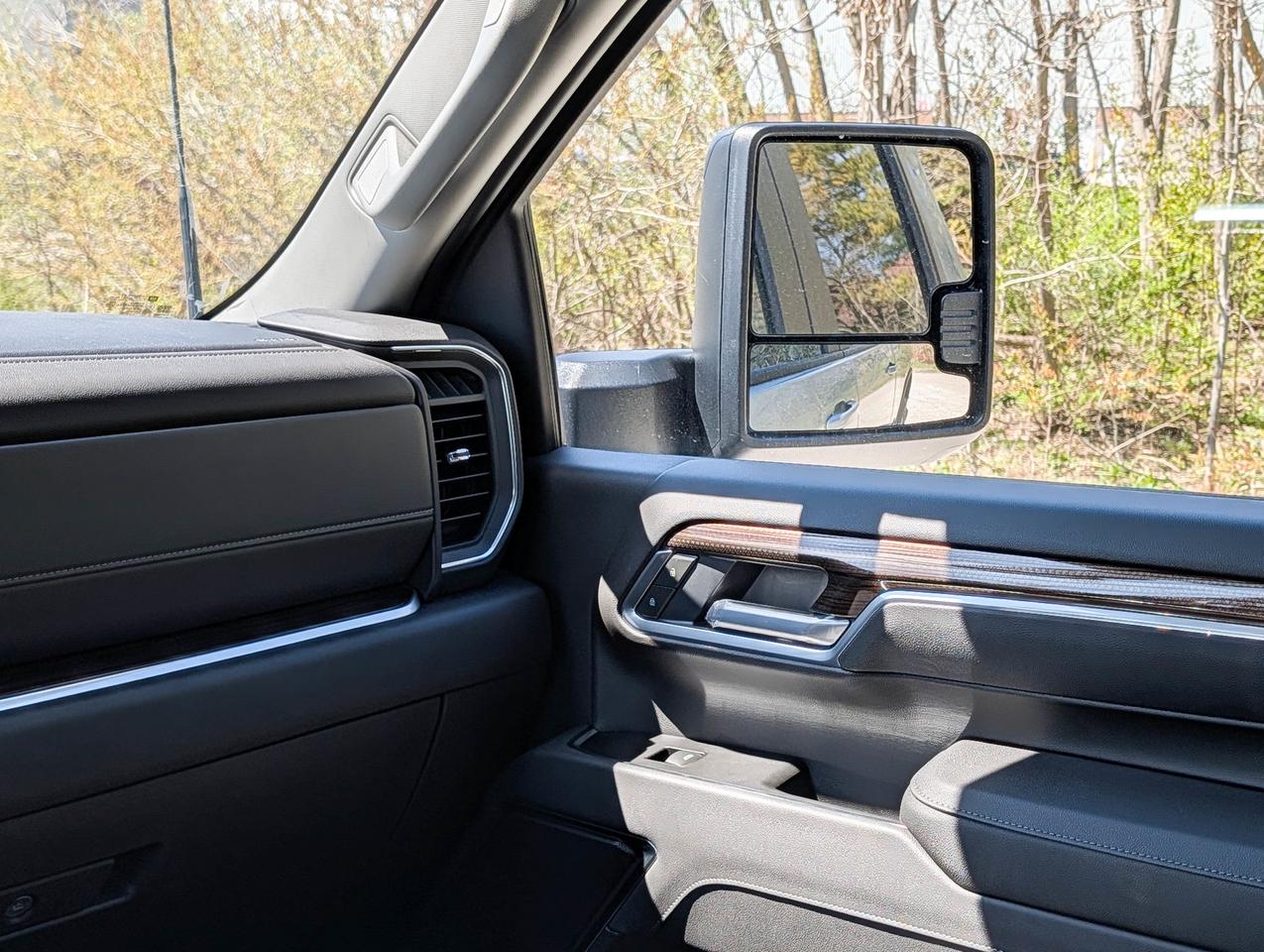 2026 Chevrolet SILVERADO 2500HD LT Photo