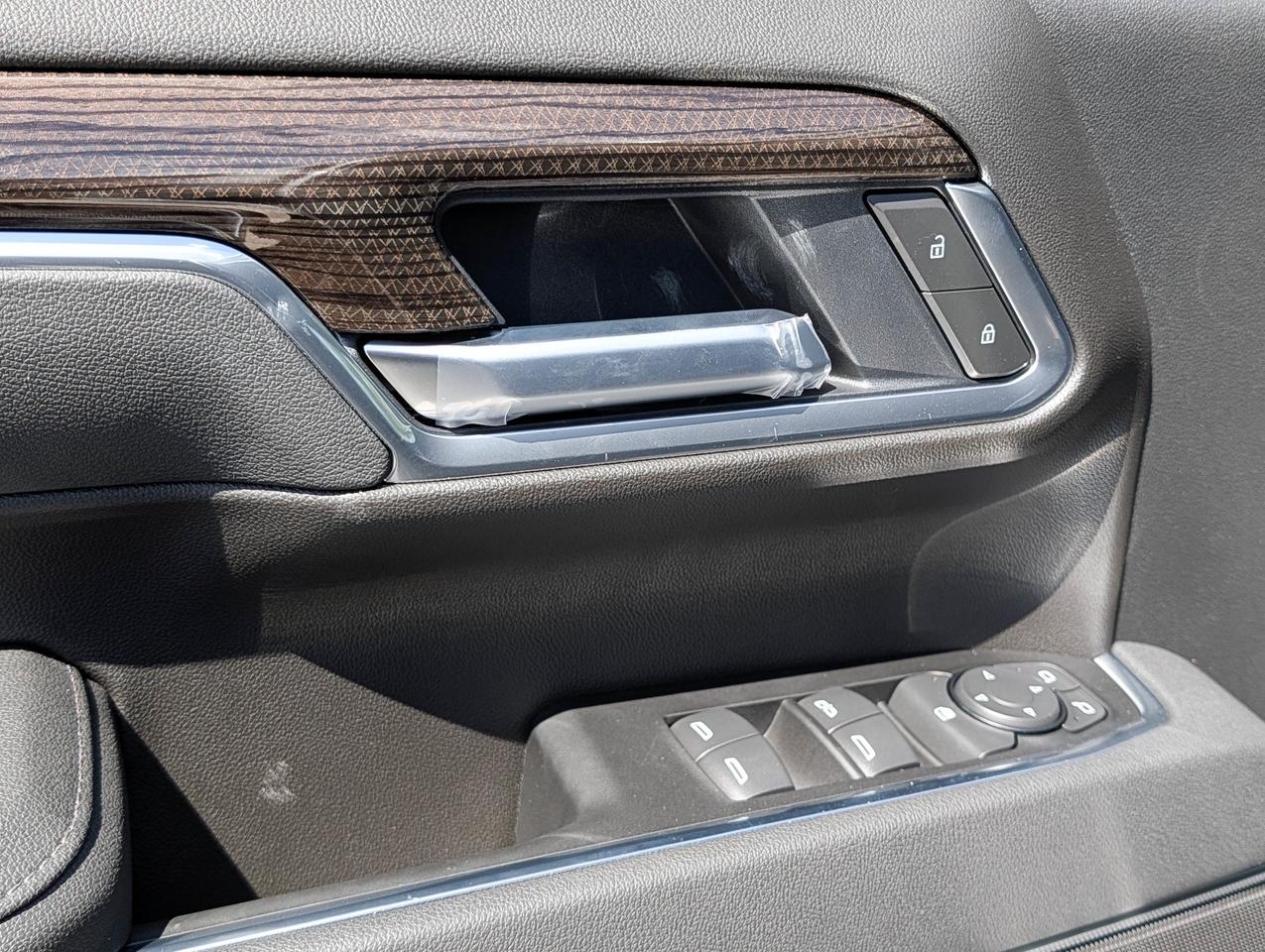 2026 Chevrolet SILVERADO 2500HD LT Photo