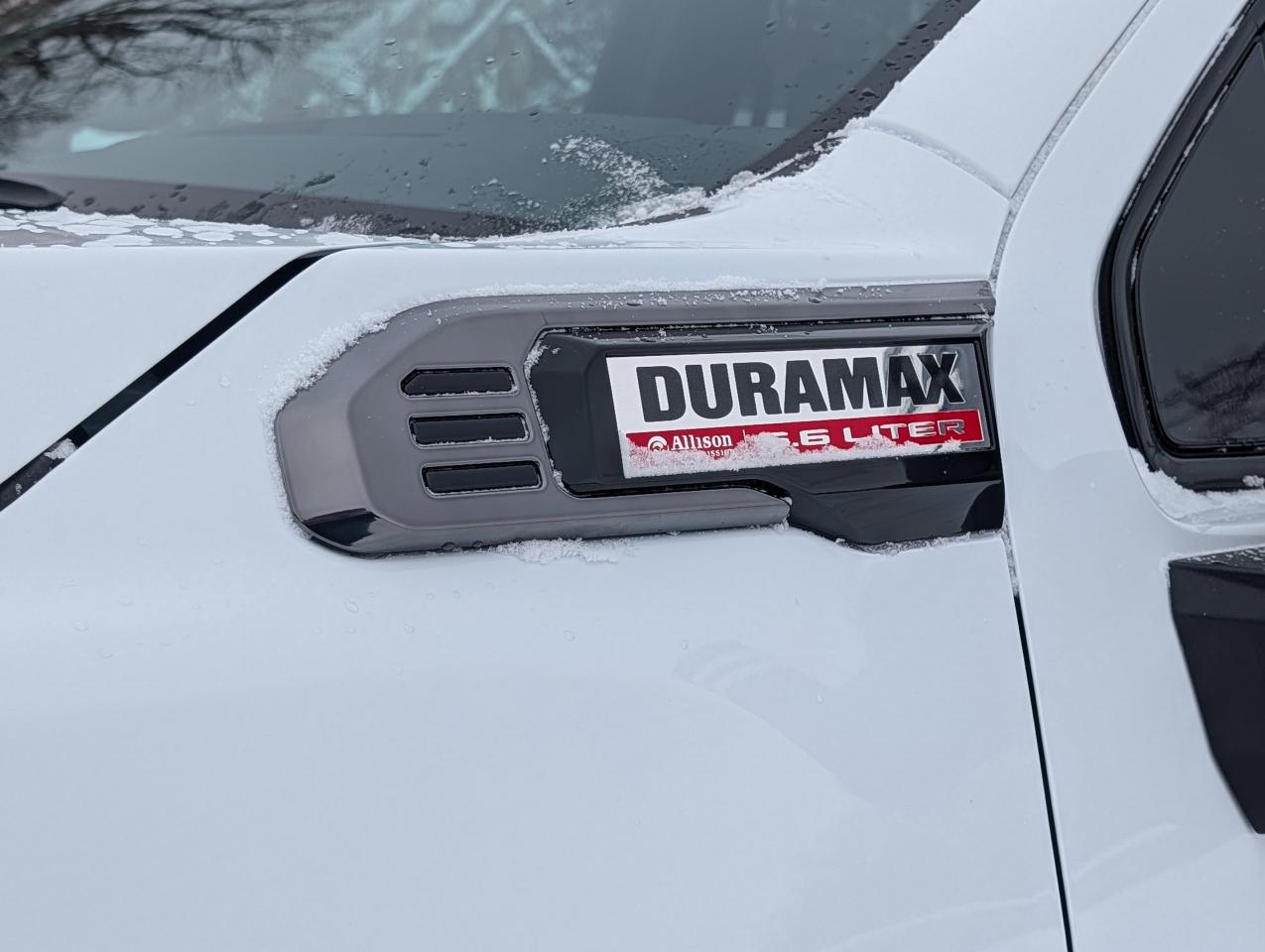 2026 GMC Sierra 3500HD AT4 Photo