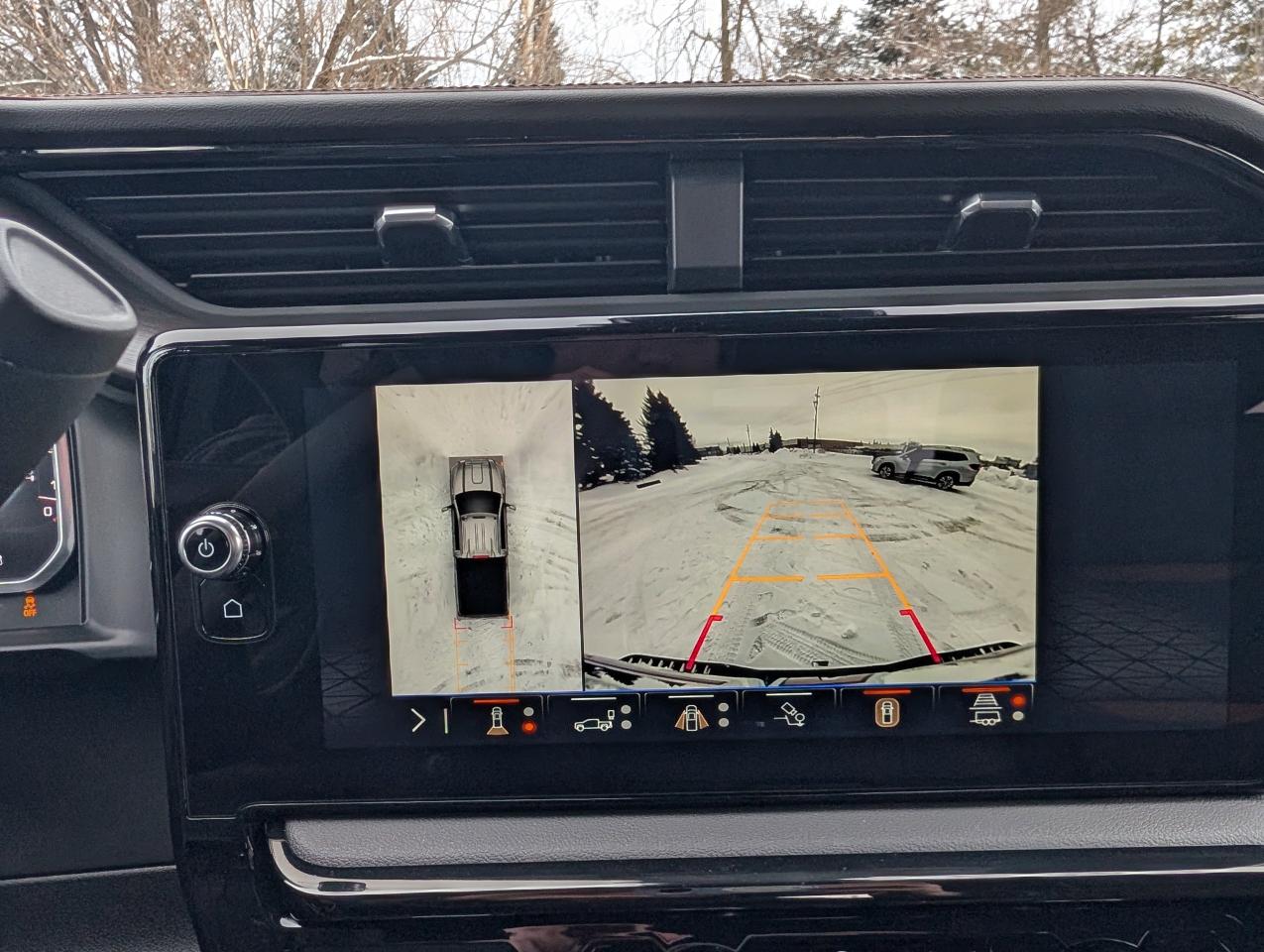 2026 GMC Sierra 3500HD AT4 Photo