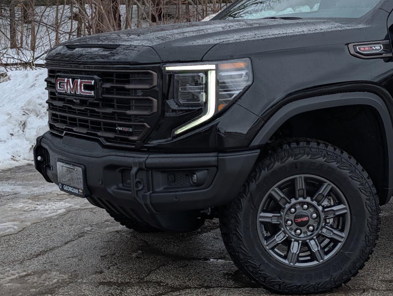 2026 GMC Sierra 1500 AT4X Photo