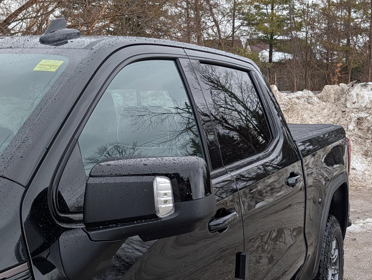 2026 GMC Sierra 1500 AT4X Photo2