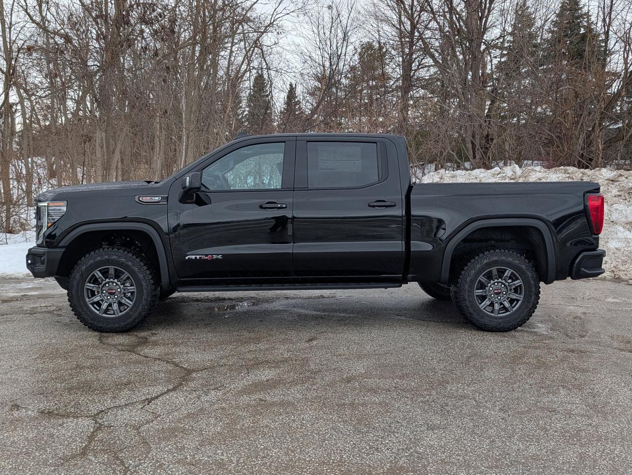 2026 GMC Sierra 1500 AT4X Photo