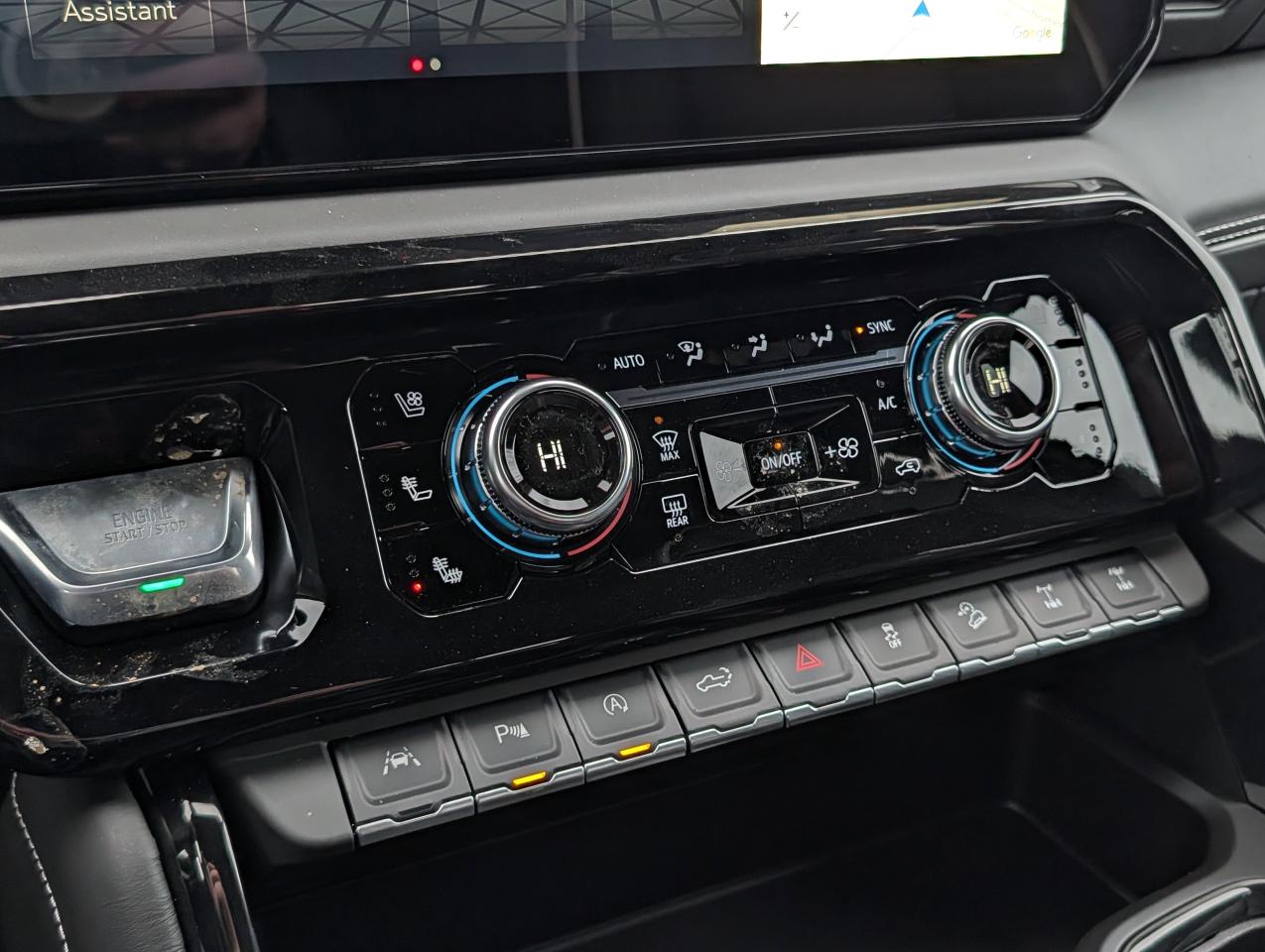 2026 GMC Sierra 1500 AT4X Photo