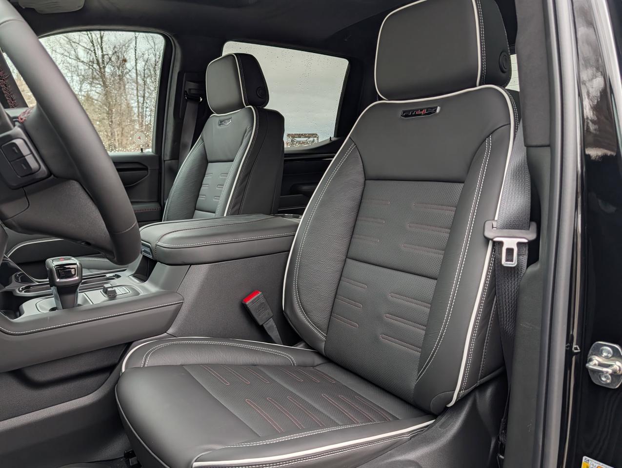 2026 GMC Sierra 1500 AT4X Photo