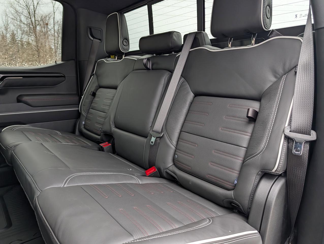 2026 GMC Sierra 1500 AT4X Photo