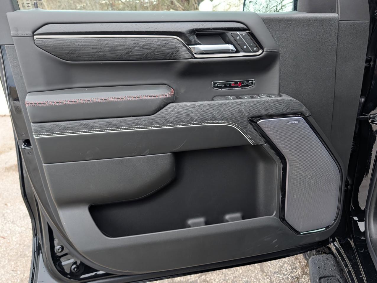 2026 GMC Sierra 1500 AT4X Photo