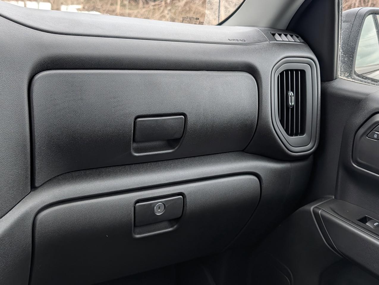 2026 GMC Sierra 1500 PRO Photo