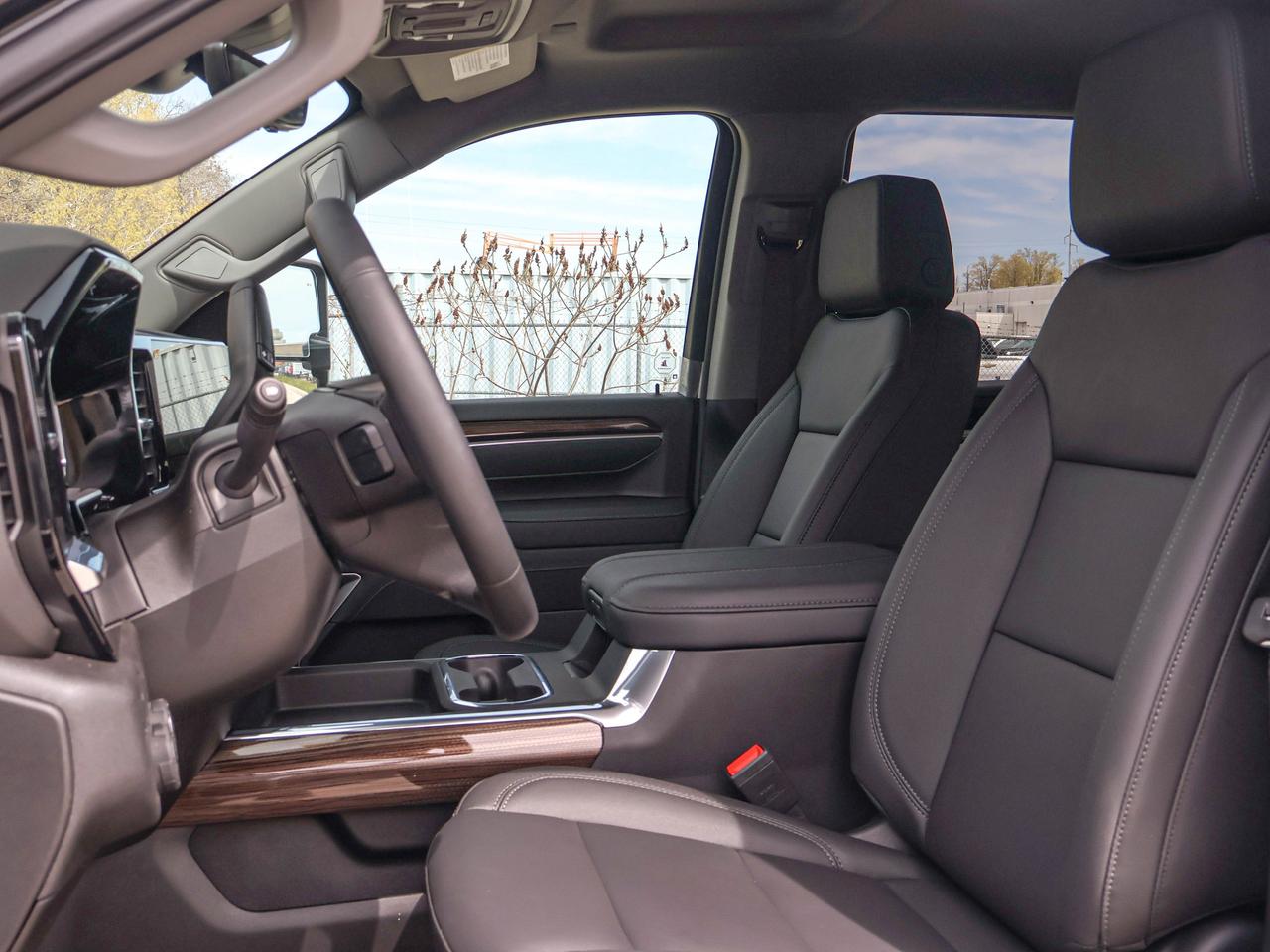 2026 Chevrolet SILVERADO 2500HD LT Photo