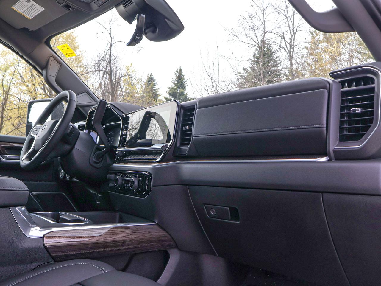 2026 Chevrolet SILVERADO 2500HD LT Photo