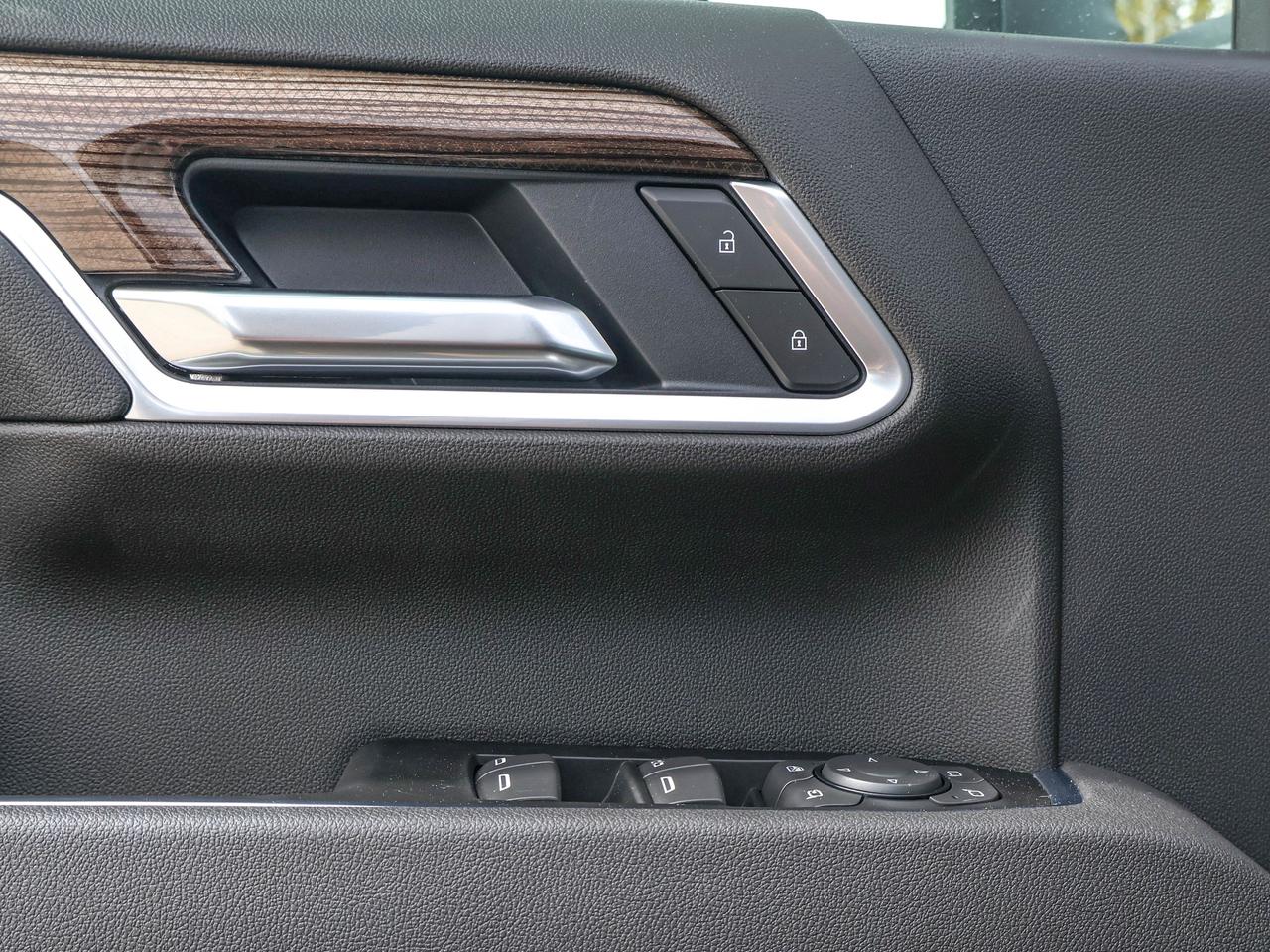 2026 Chevrolet SILVERADO 2500HD LT Photo
