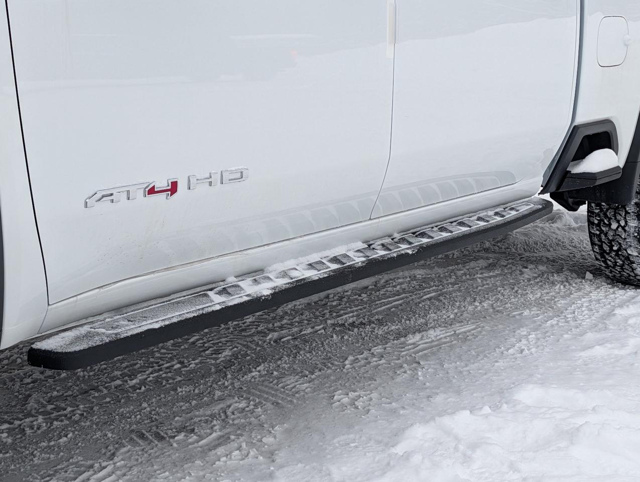 2026 GMC SIERRA 2500HD AT4 Photo