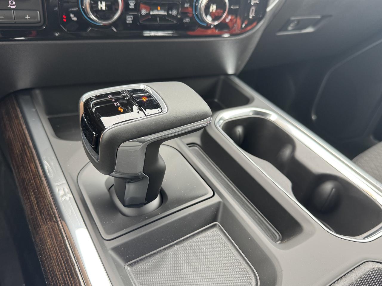 2026 GMC Sierra 1500 ELEVATION Photo