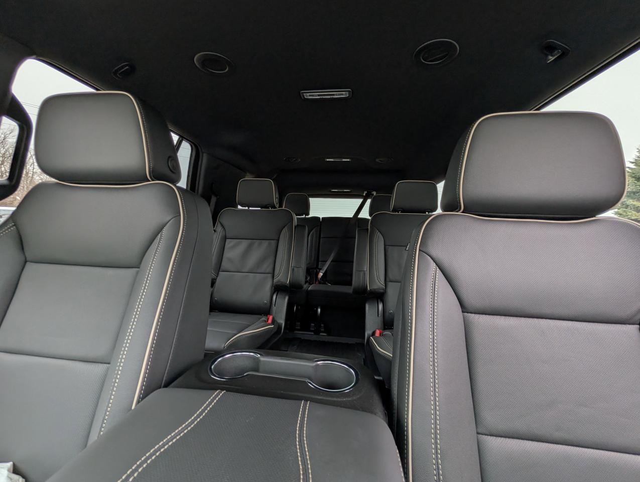 2026 GMC Yukon Elevation Photo