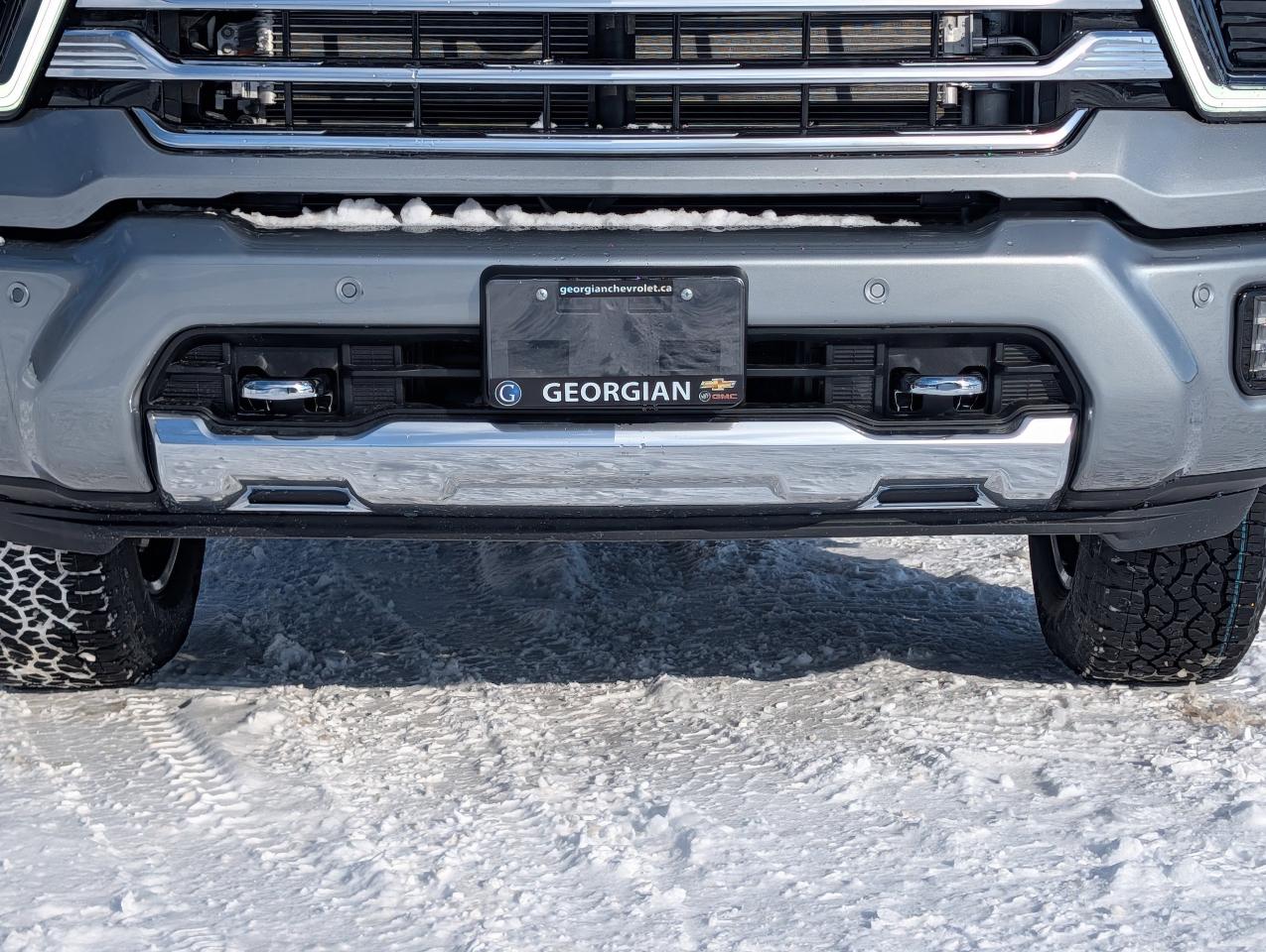 2026 Chevrolet SILVERADO 2500HD High Country Photo4