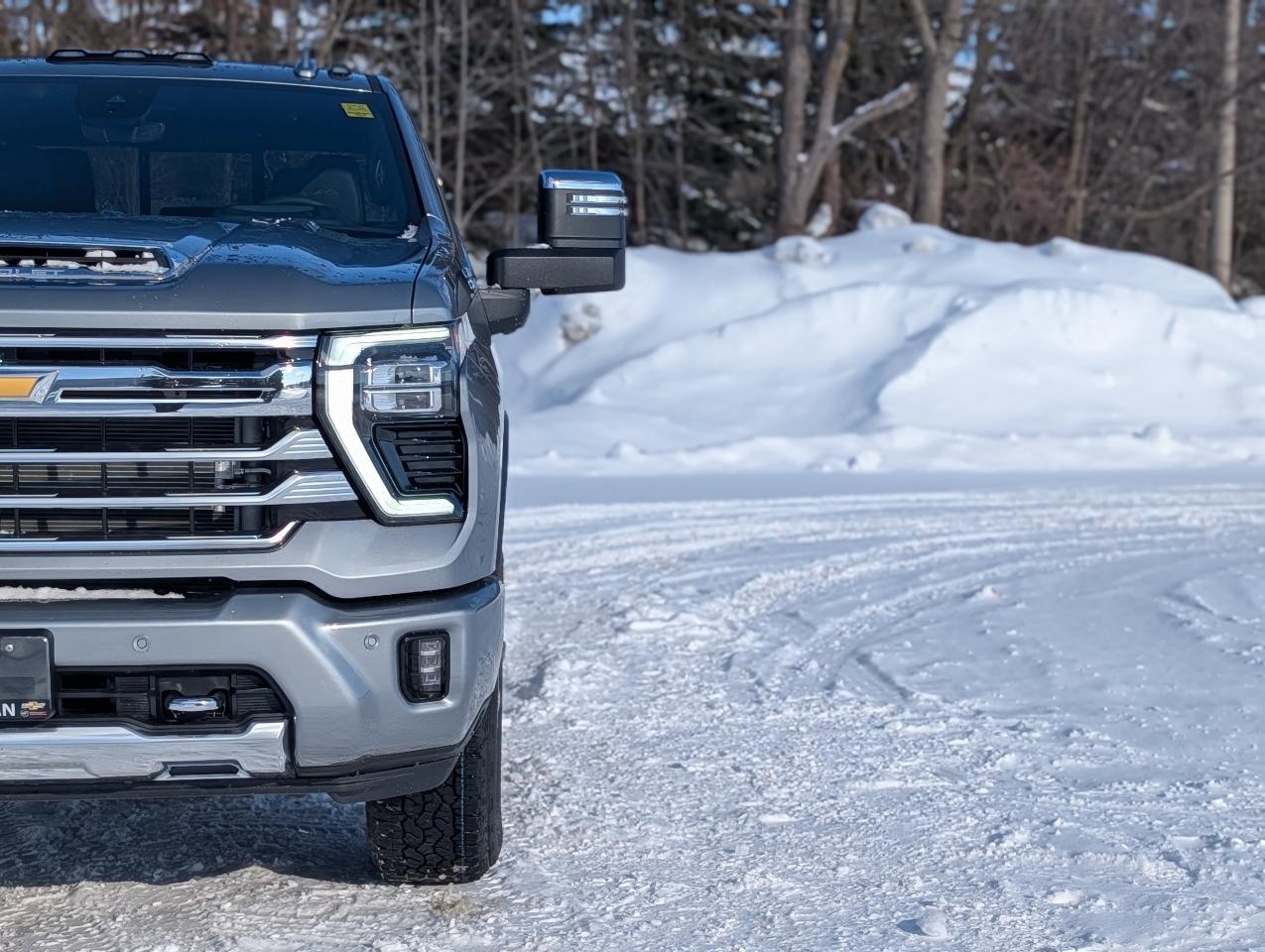 2026 Chevrolet SILVERADO 2500HD High Country Photo2