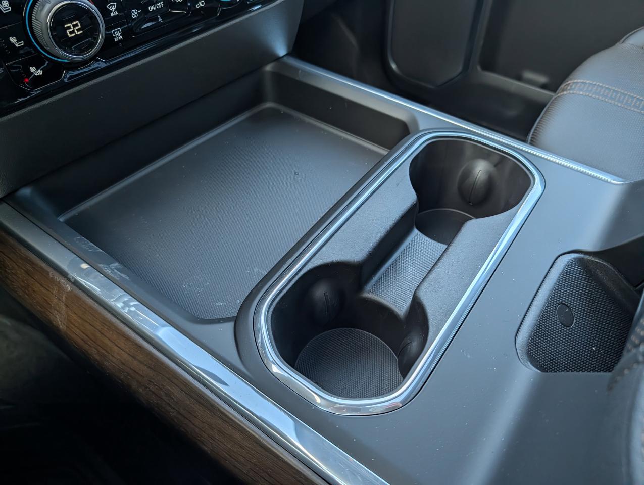 2026 Chevrolet SILVERADO 2500HD High Country Photo