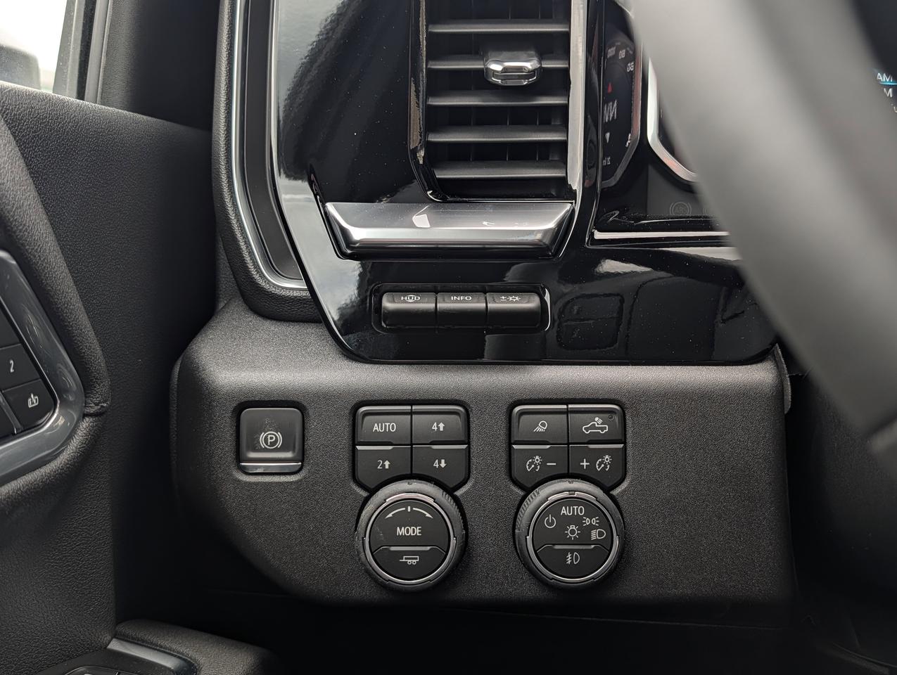 2026 Chevrolet SILVERADO 2500HD High Country Photo