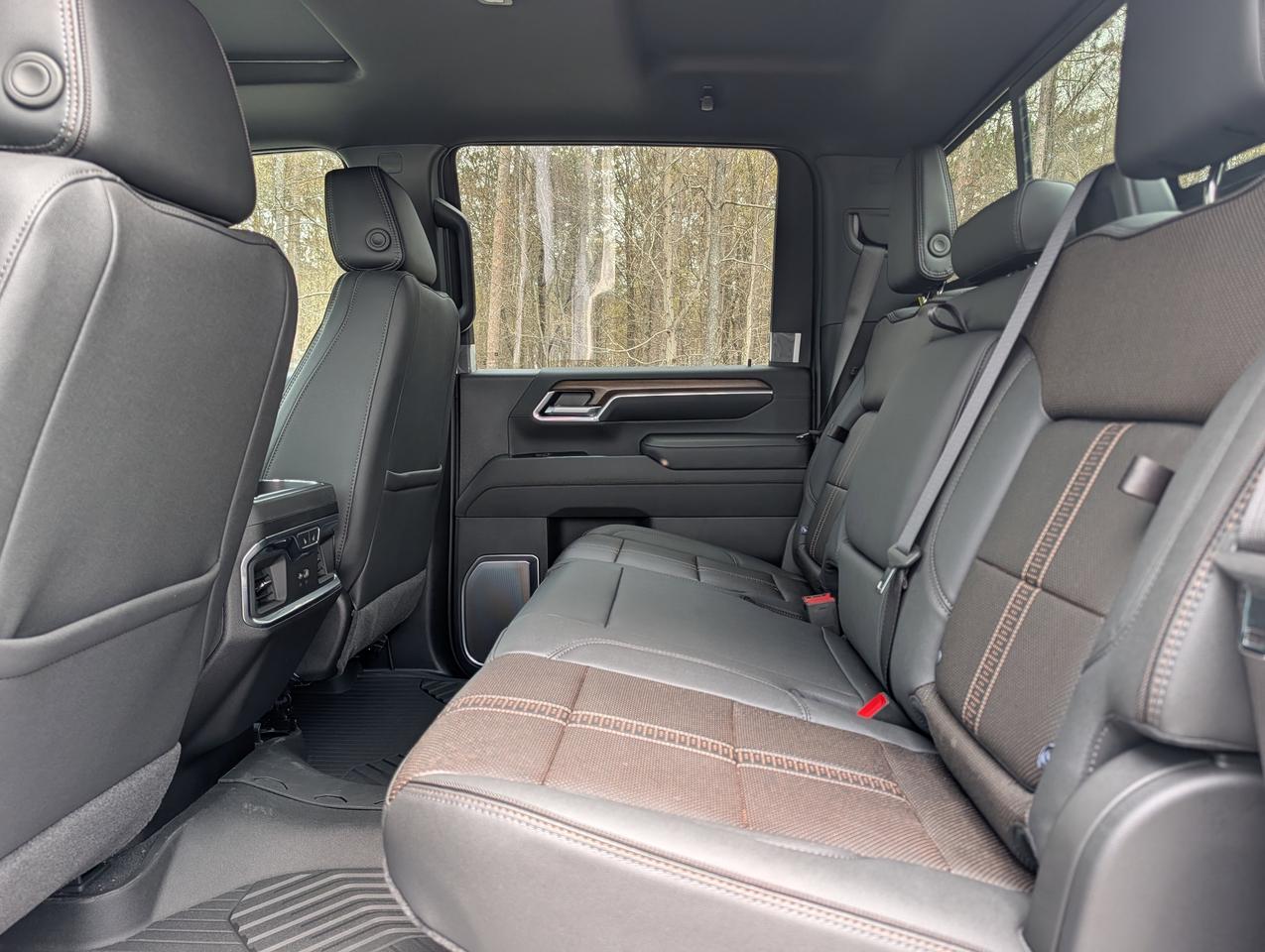 2026 Chevrolet SILVERADO 2500HD High Country Photo