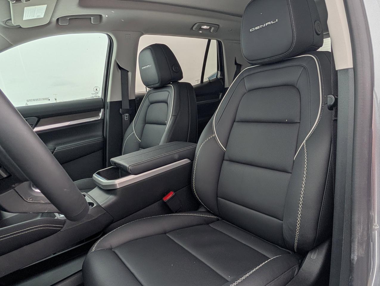 2026 GMC Terrain AWD Denali Photo