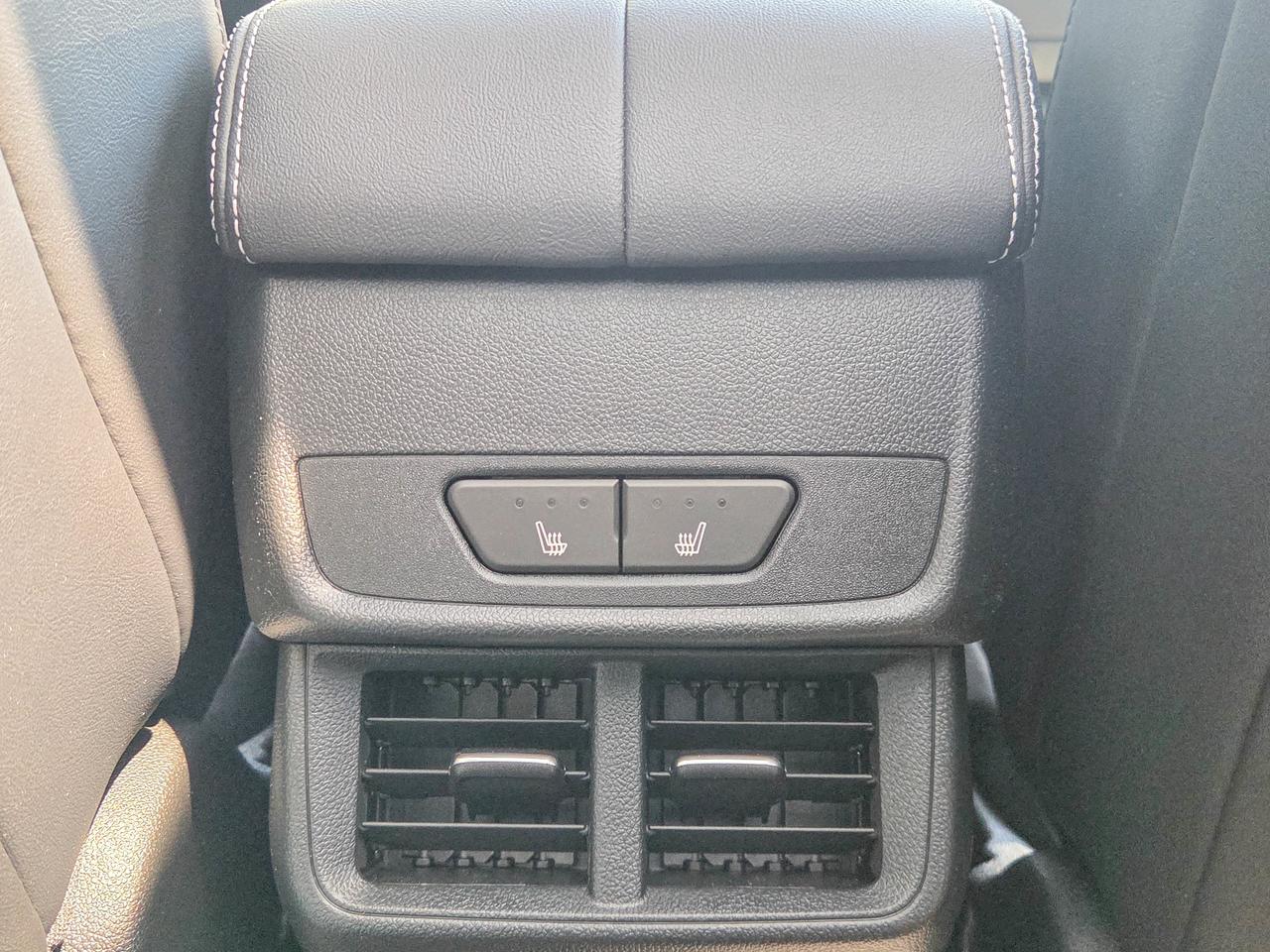 2026 GMC Terrain AWD Denali Photo