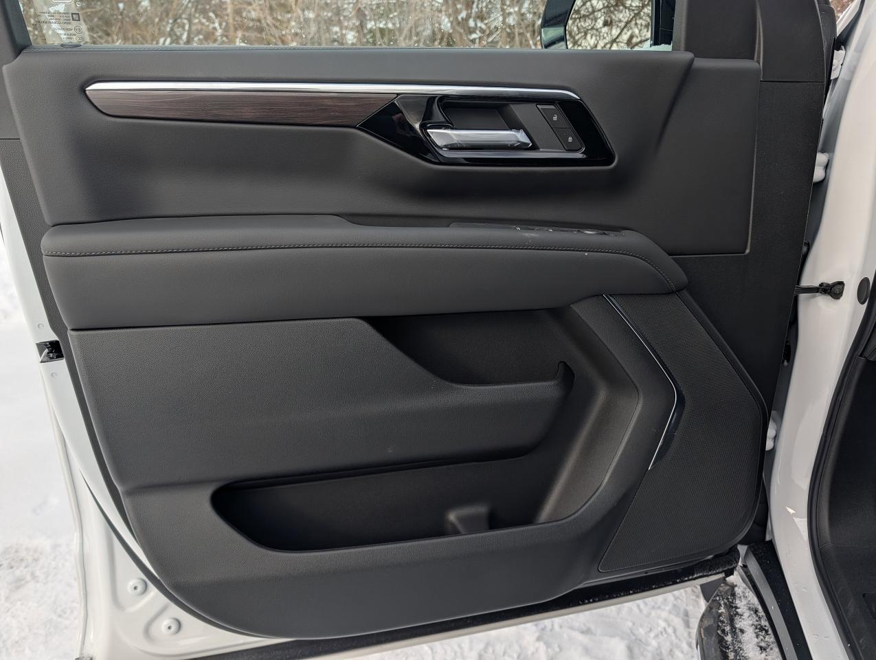 2026 Chevrolet Tahoe LS Photo